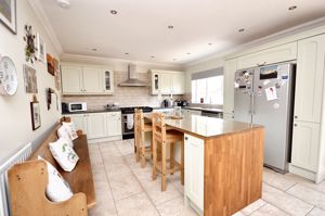 Kitchen- click for photo gallery